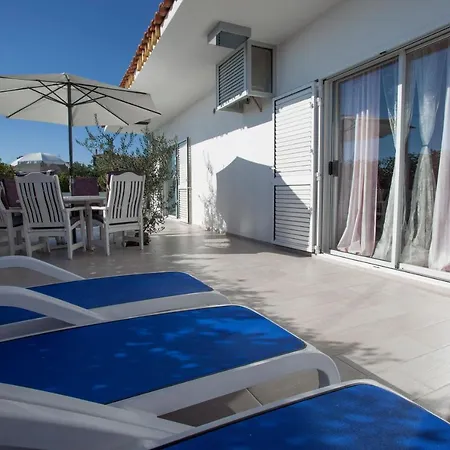 Villa Petar Makarska