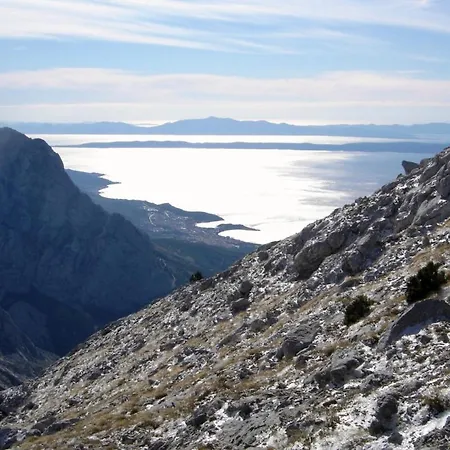 Petar * Makarska
